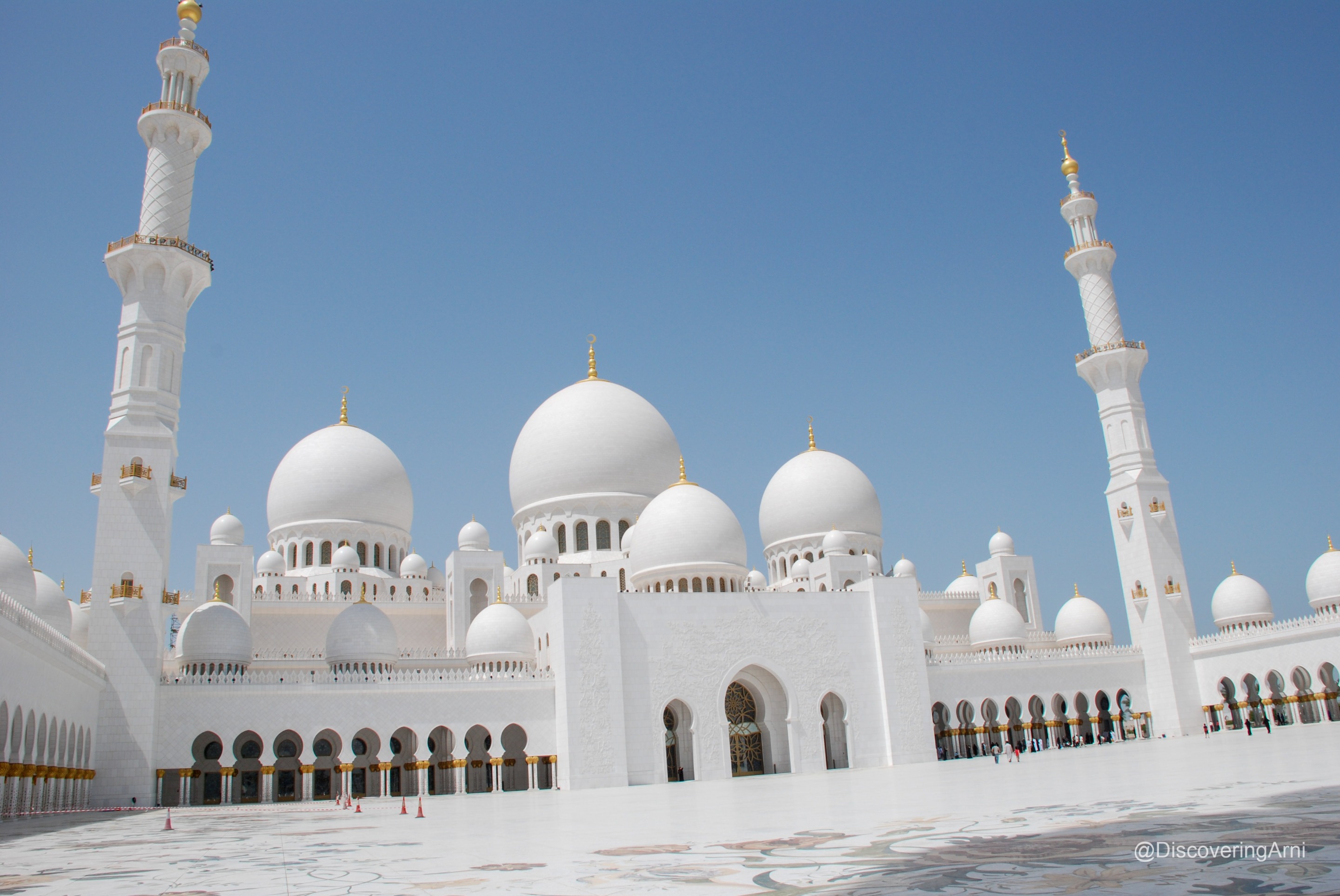Sheikh Zayed Mosque11.JPG