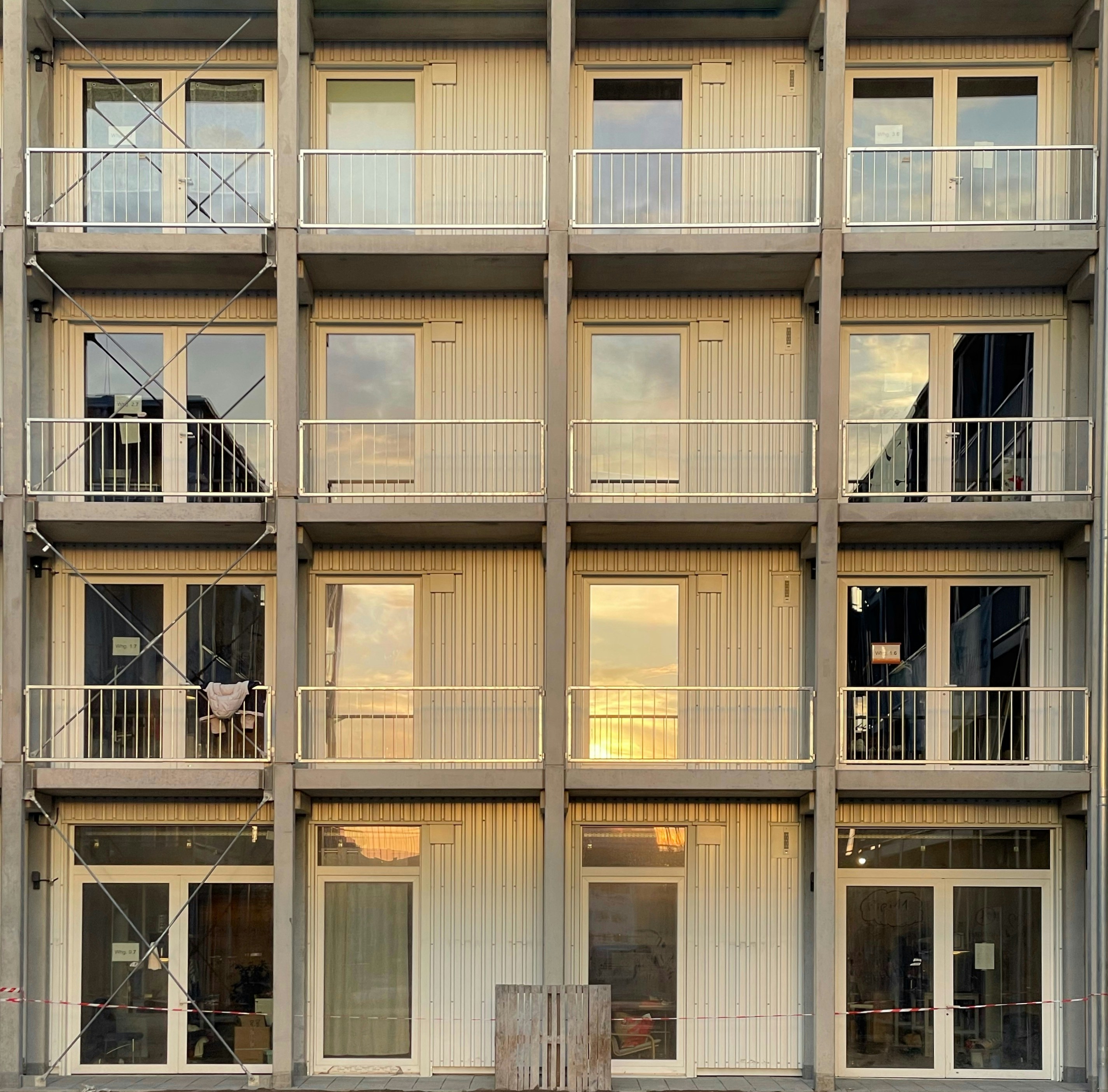 bernd-dittrich-fkSRsmEeRmY-unsplash.jpg