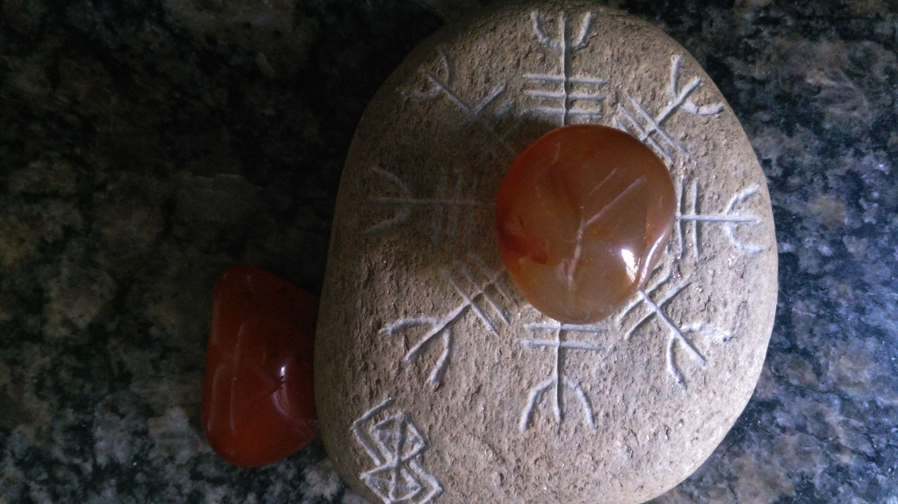 Thurisaz Fehu.jpg