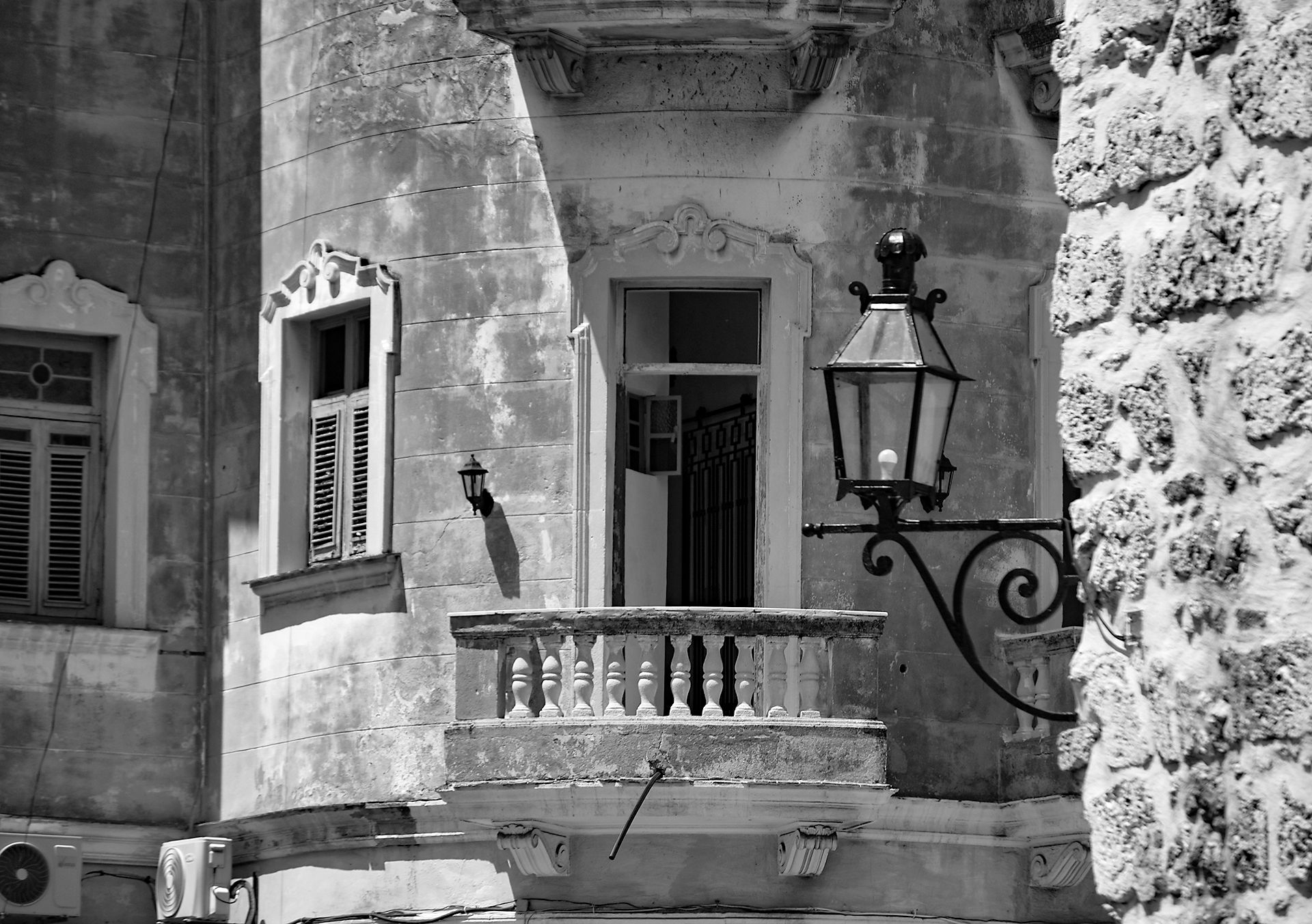 bw 05.jpg