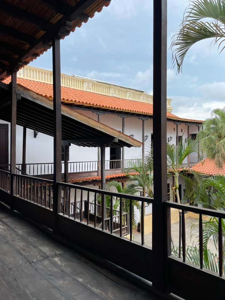 5 b7859a42-5958-4992-a630-c947f32dbe08.jpg