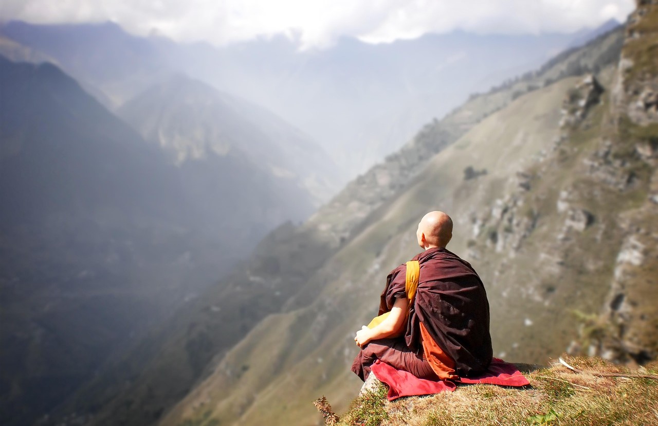 monk-7383297_1280.jpg
