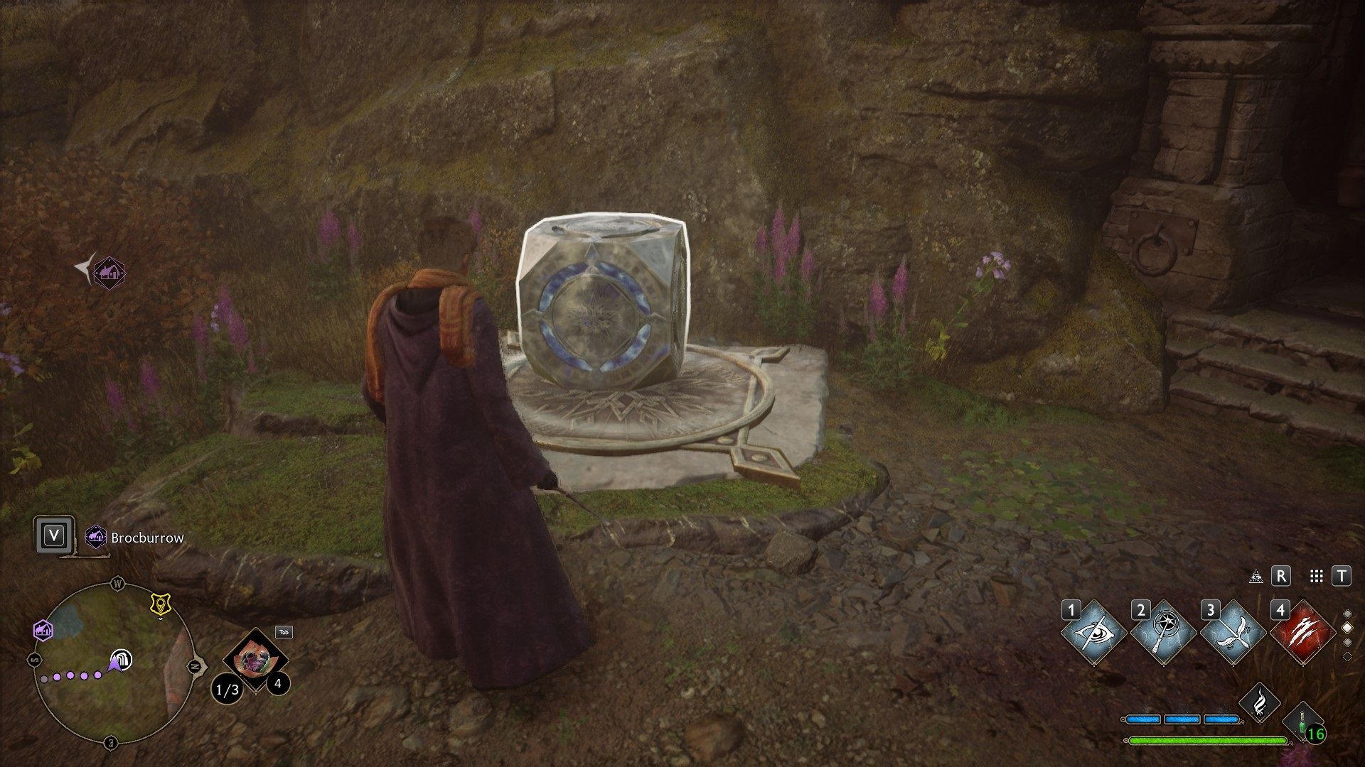 Use Wingardium Leviosa to bring the cube to the Treasure Vault Hogwarts Legacy Guide.jpg
