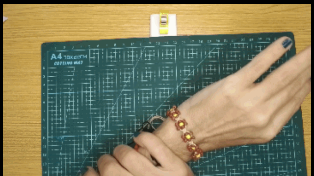 gif1.gif