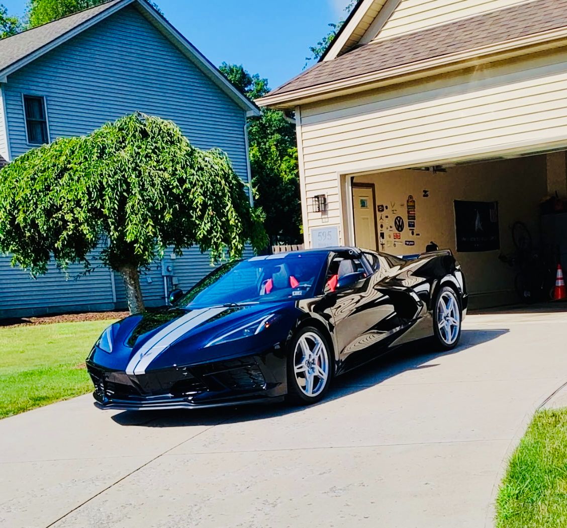 Vette.jpeg