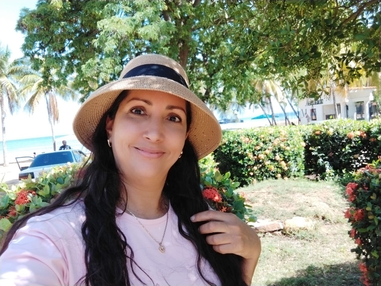 Imagen de WhatsApp 2025-10-14 a las 07.37.47_76e477d3.jpg