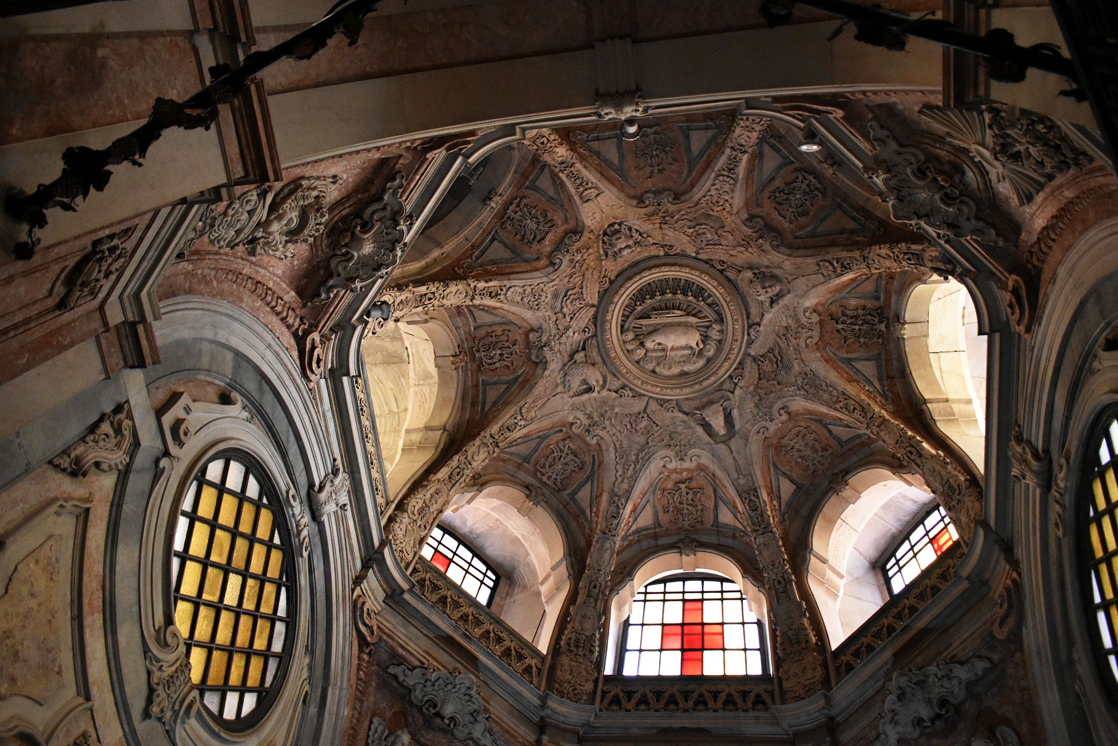 Church of Our Lady of the Incarnation Lisbon 10.jpg