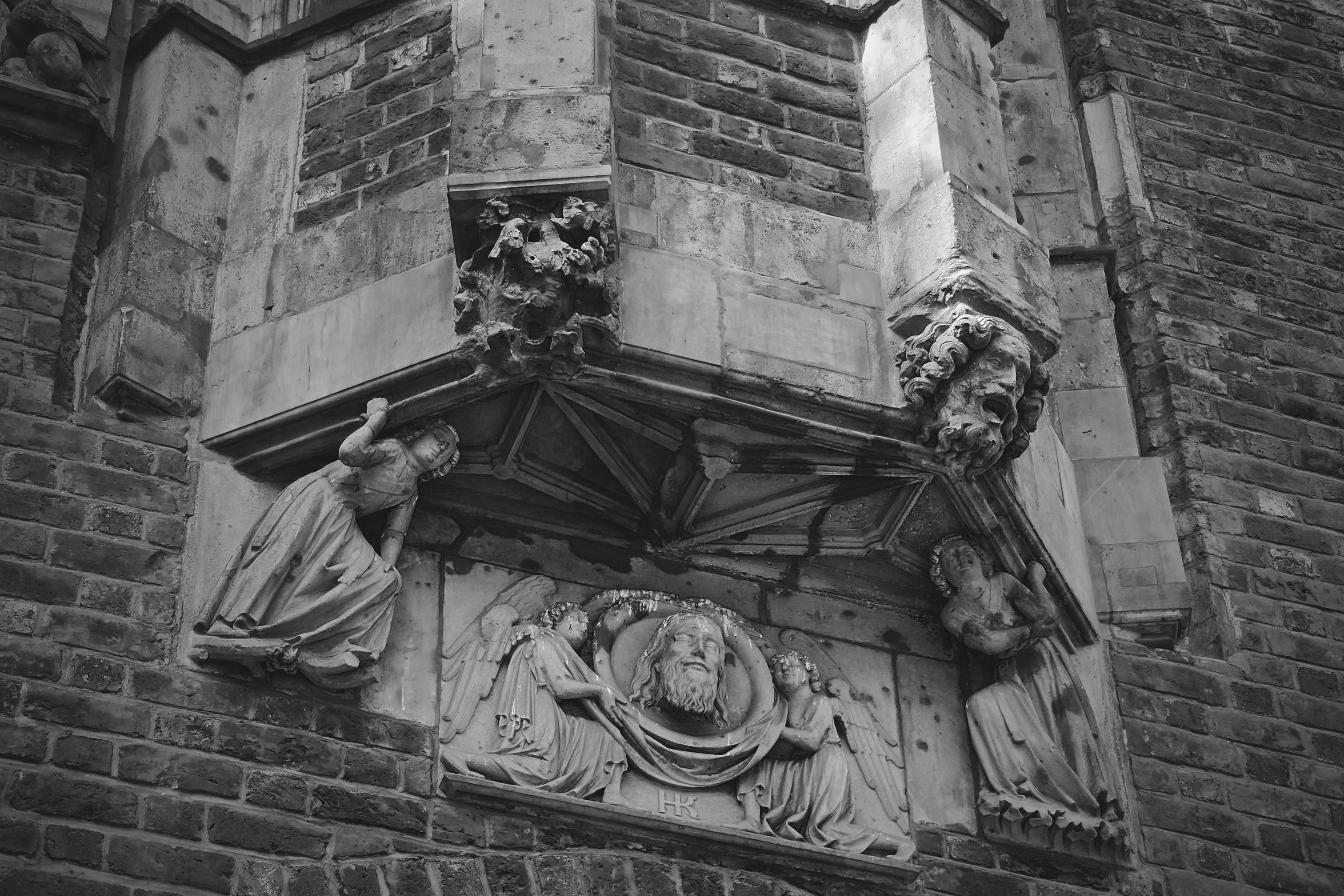 Wroclaw Town Hall bw 12.jpg