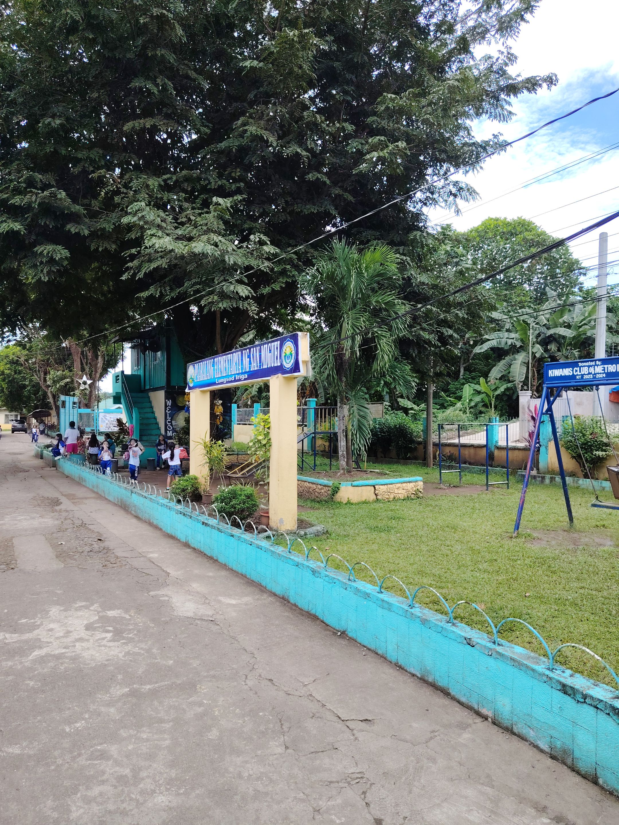 San Miguel arch and play area