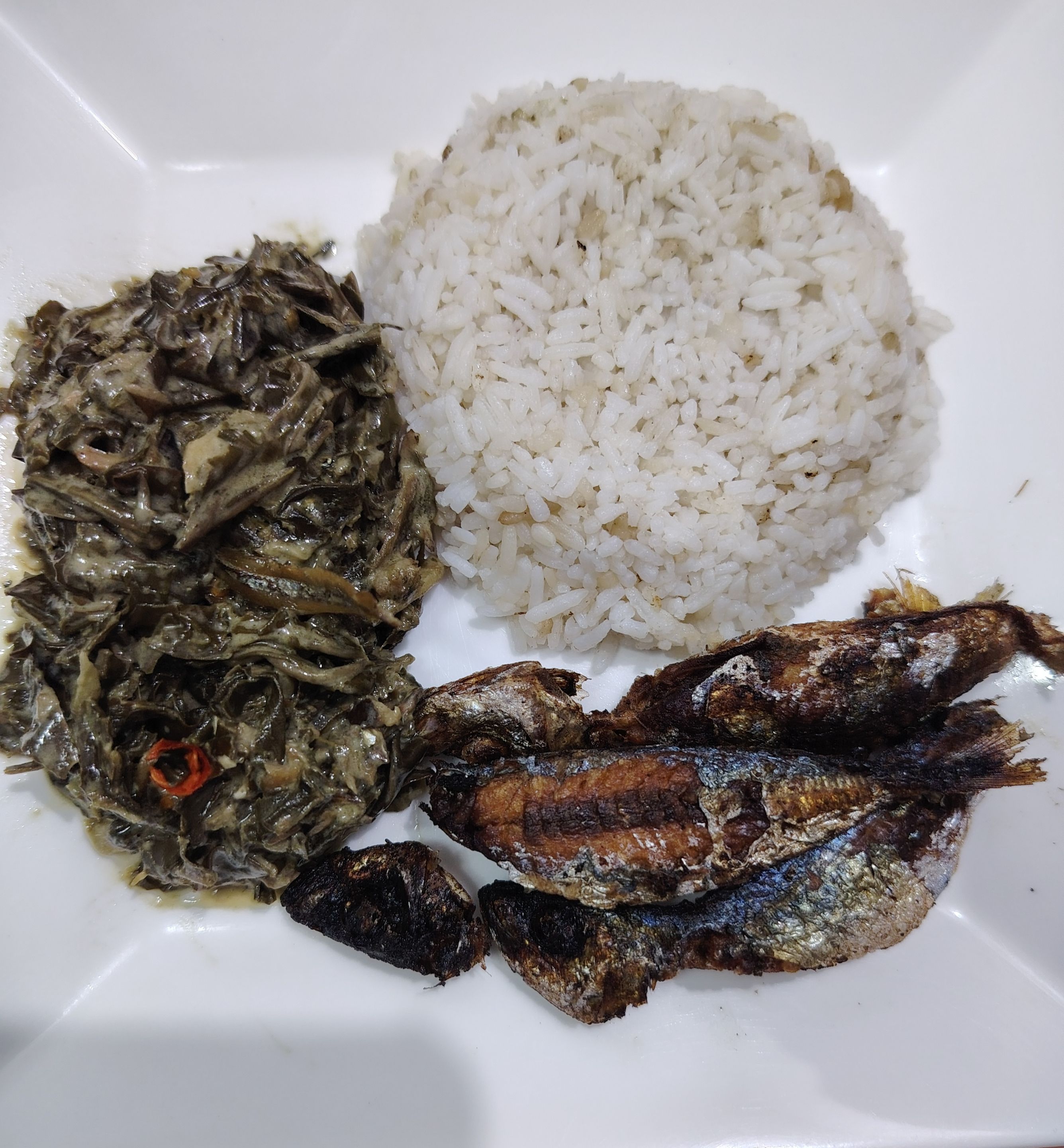 Laing and fried fish - forever classic
