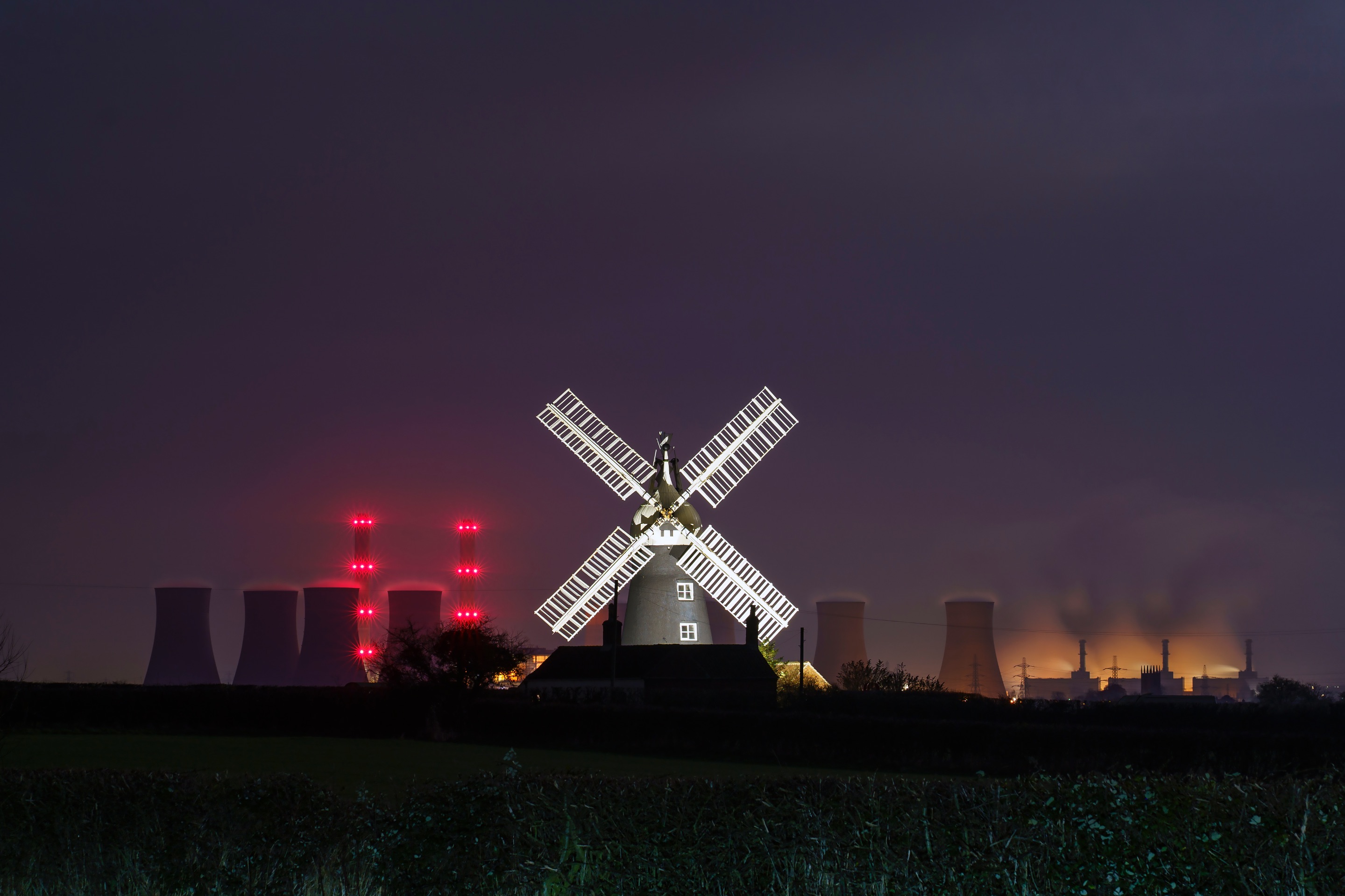 North-Leverton-Windmill-in-a-claggy-field.jpg
