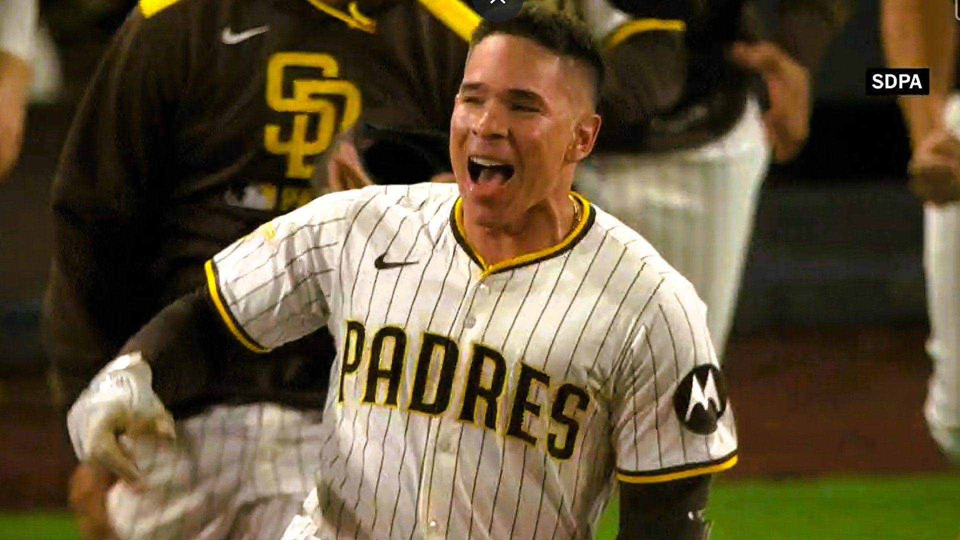 Freddy Fermin.jpg