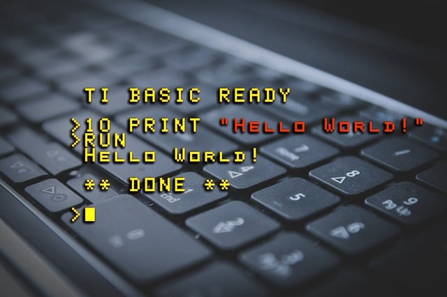 hello-world-1333103_640.jpg