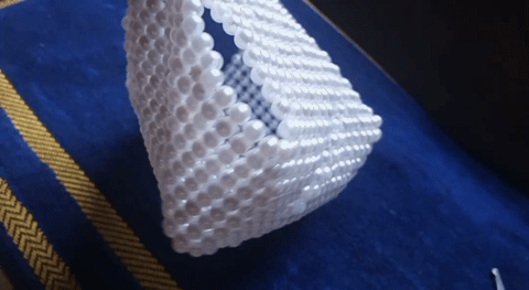 ab50b617-1b92-427a-a2df-81ee6c185c93.gif