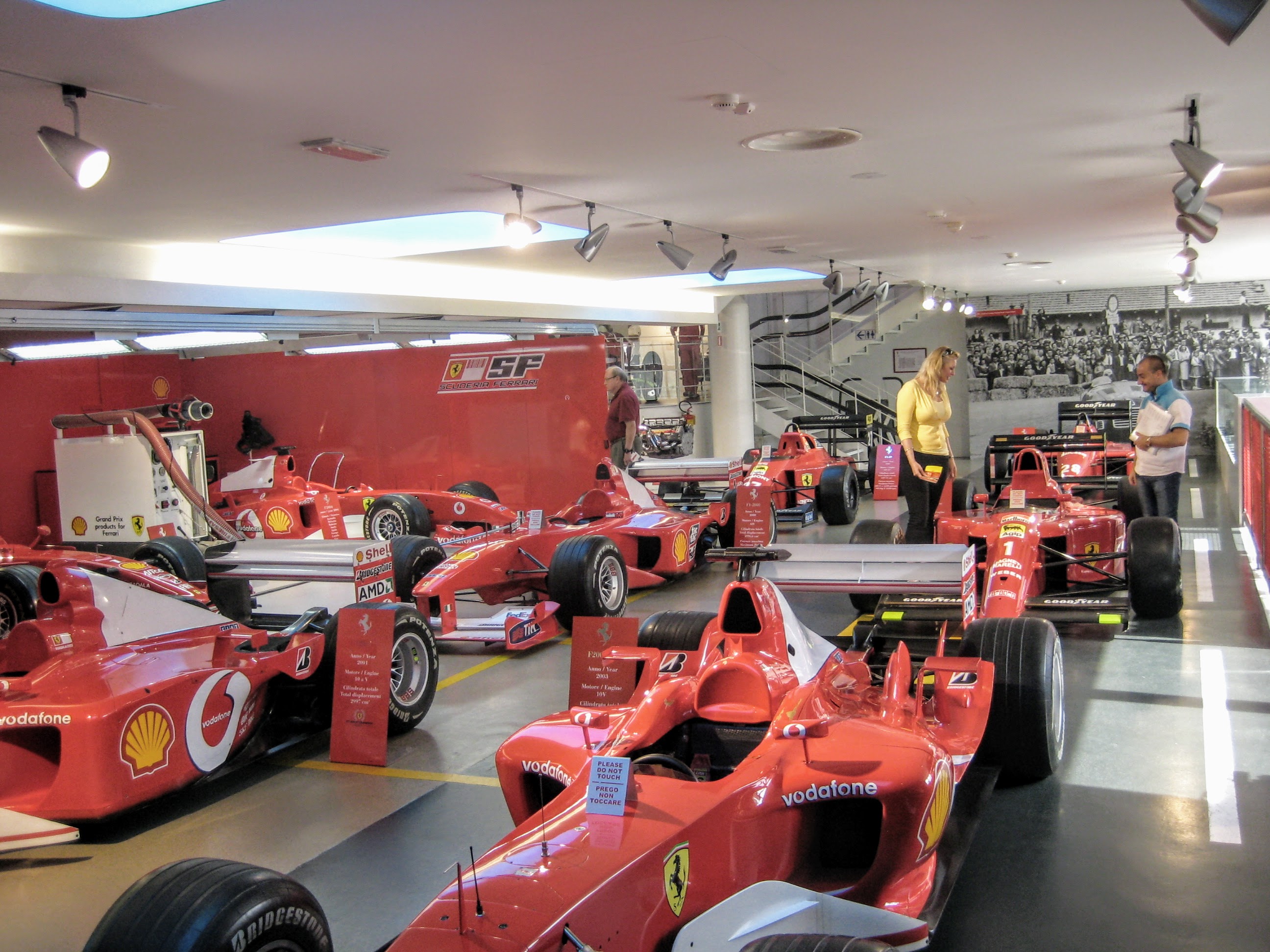 2JEVeerc-Ferrari20Museum2055.jpg