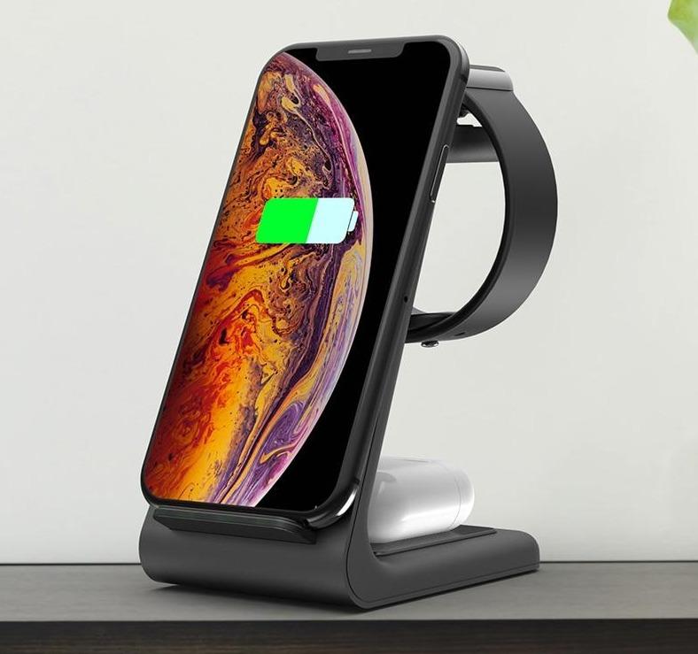 3 in 1 Wireless Charger For Apple Products.jpg