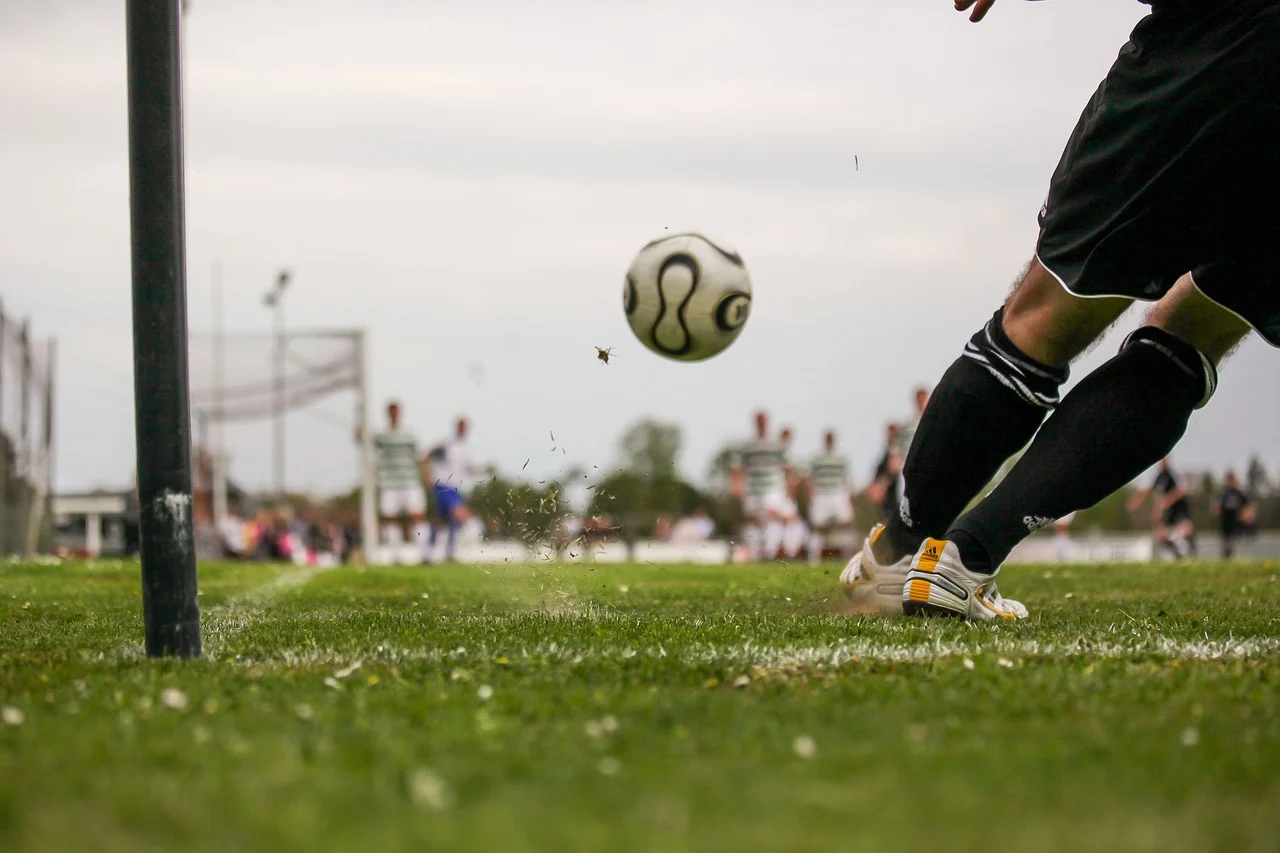 football-1678992_1280.webp