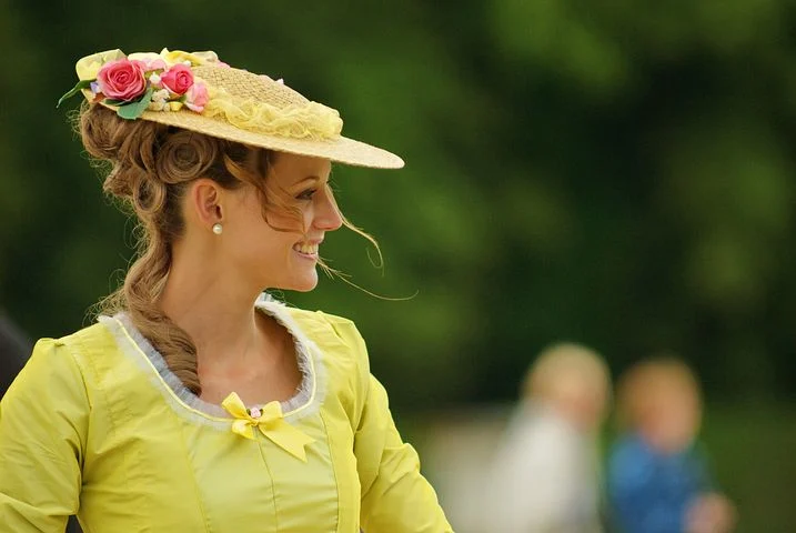 hat2117728__480.webp