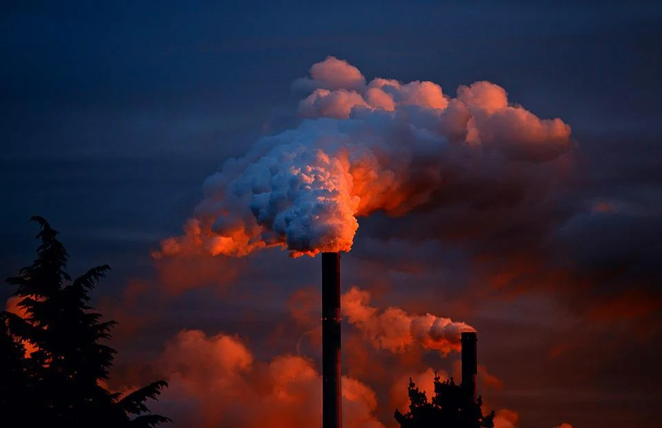 smoke-258786_960_720.webp