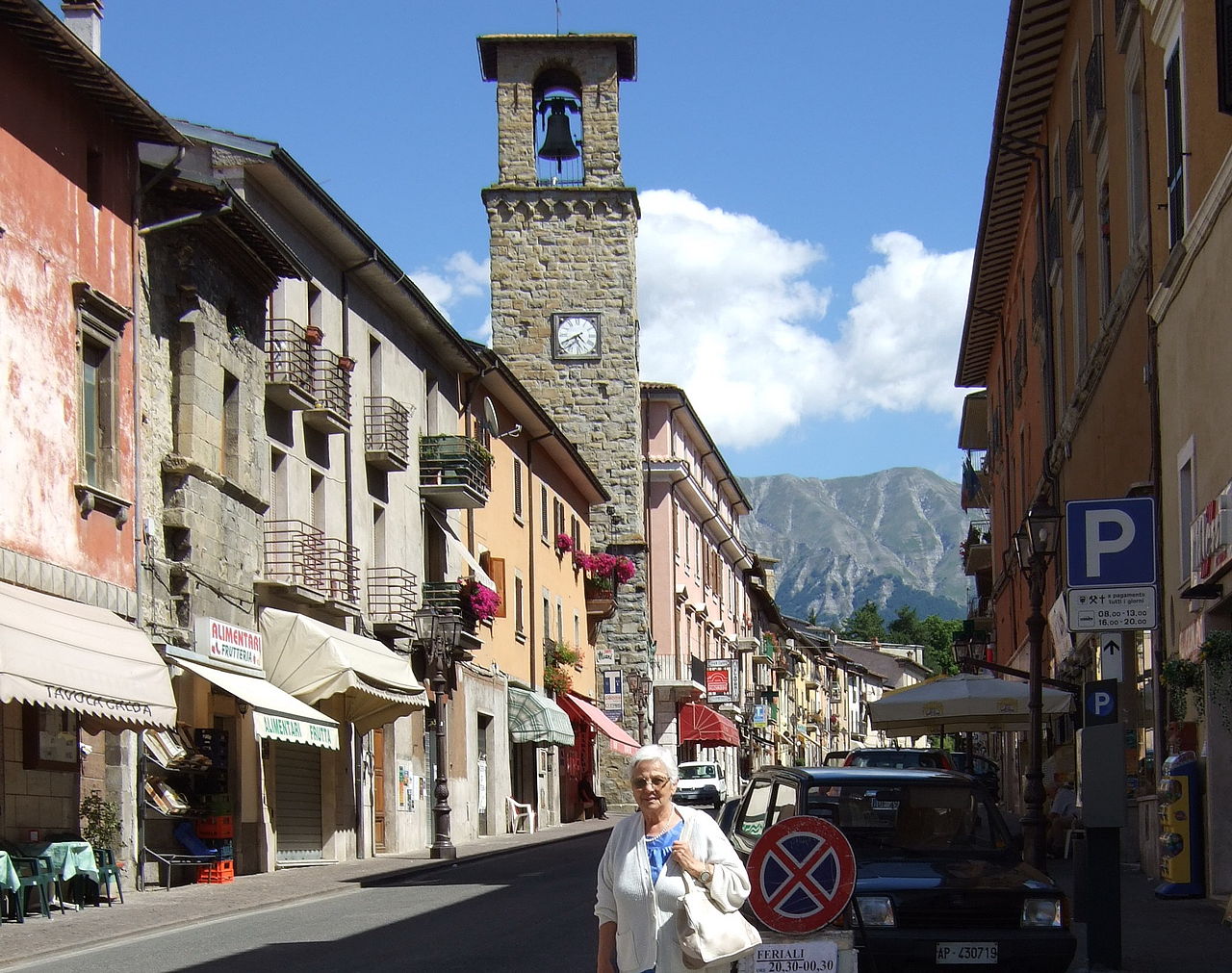 194.-Amatrice_-_Corso.jpg