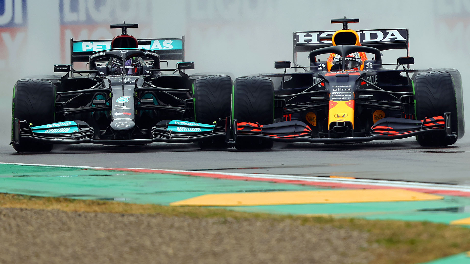 285.-Formula1-puntos-fuertes-y-debiles-de-Hamilton-y-Verstappen-1.jpg