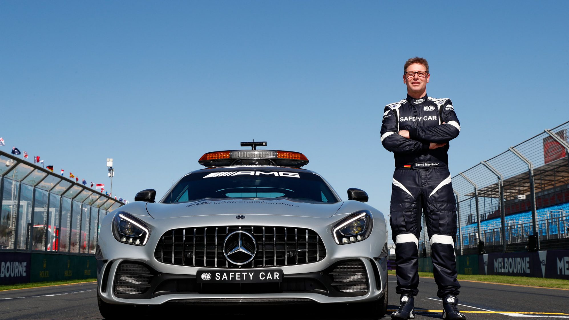 400.-f1-safety-car-2022-Maylander.jpg