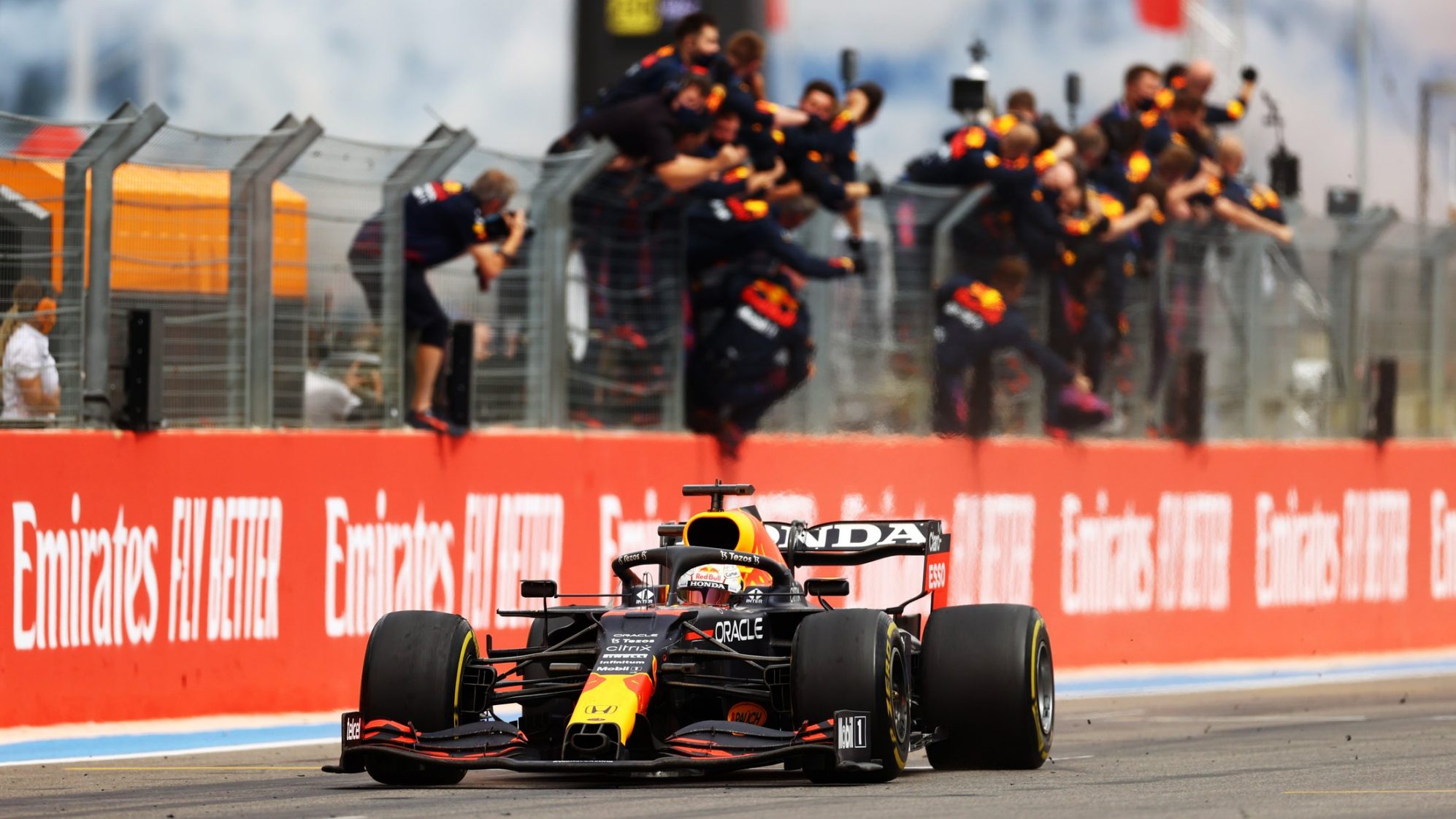 115.-Verstappen gana en Paul Ricard.jpg