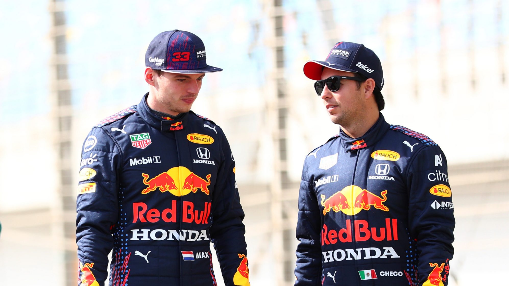 349.-F1-presentaciones-equipos-temporada-2022-RedBull-Verstappen-Perez.jpg
