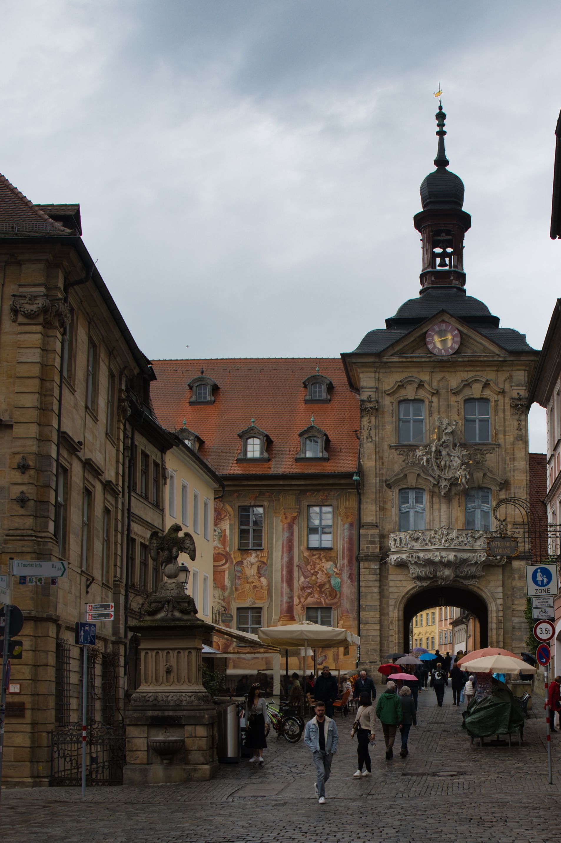 Altes Rathaus, or town hall