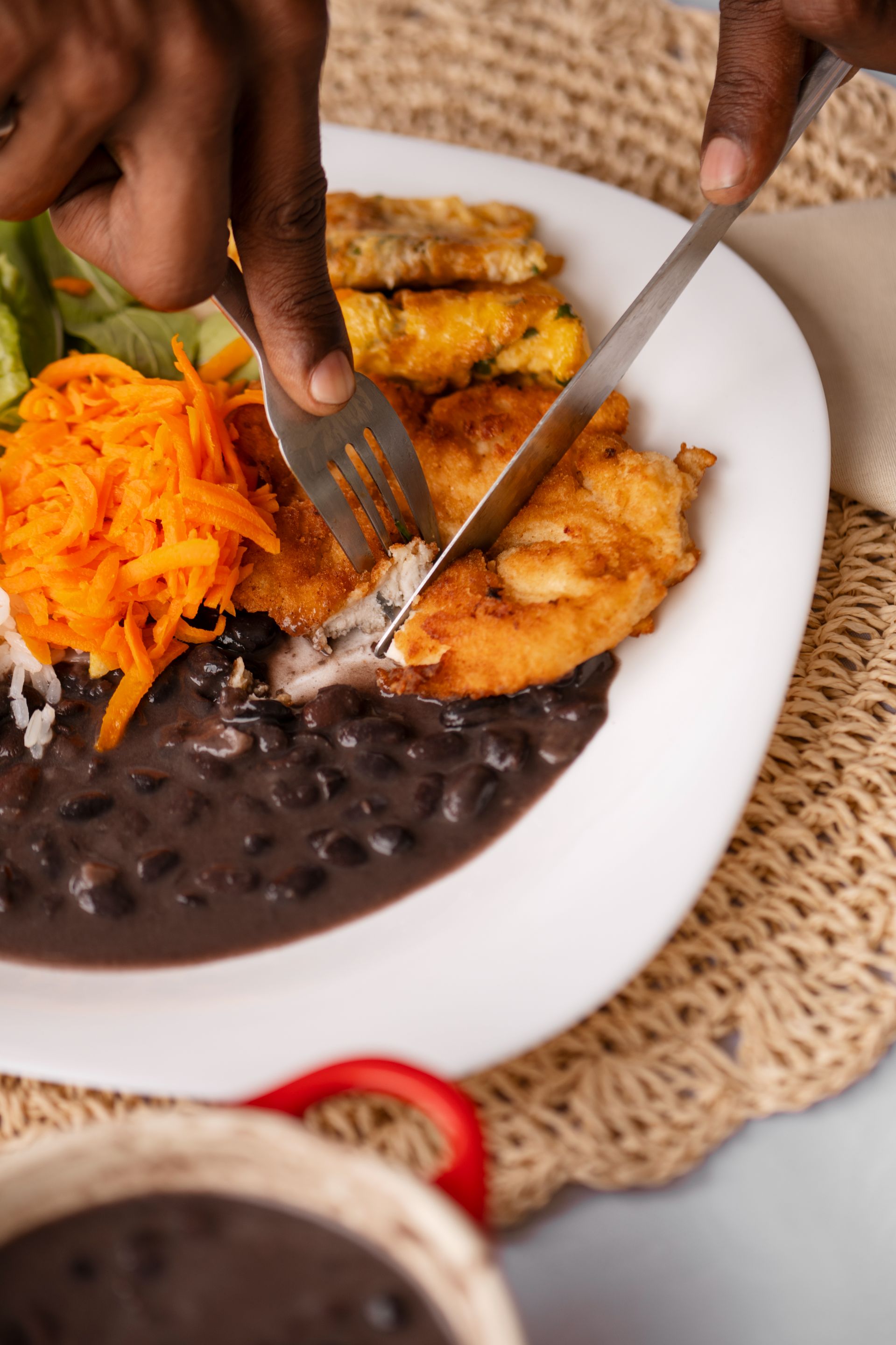 brazilian-family-enjoying-meal-together.jpg