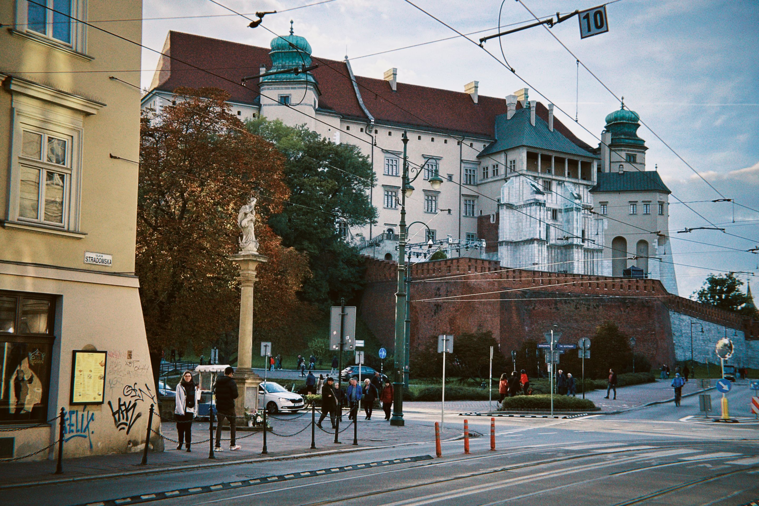 dfuns 2025-10-05 175037.140.jpg