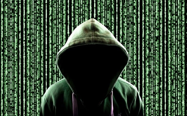 hacker-6512174_640.jpg