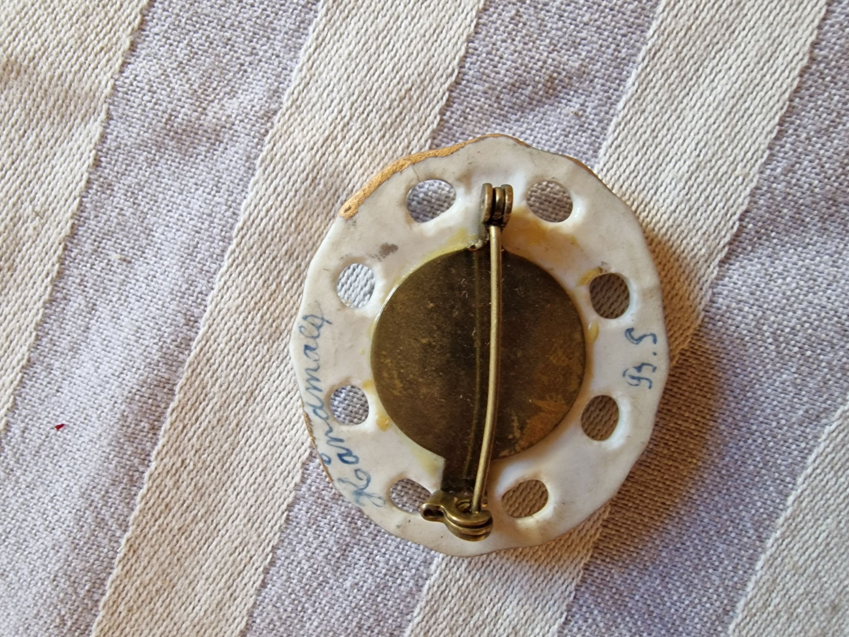 $1