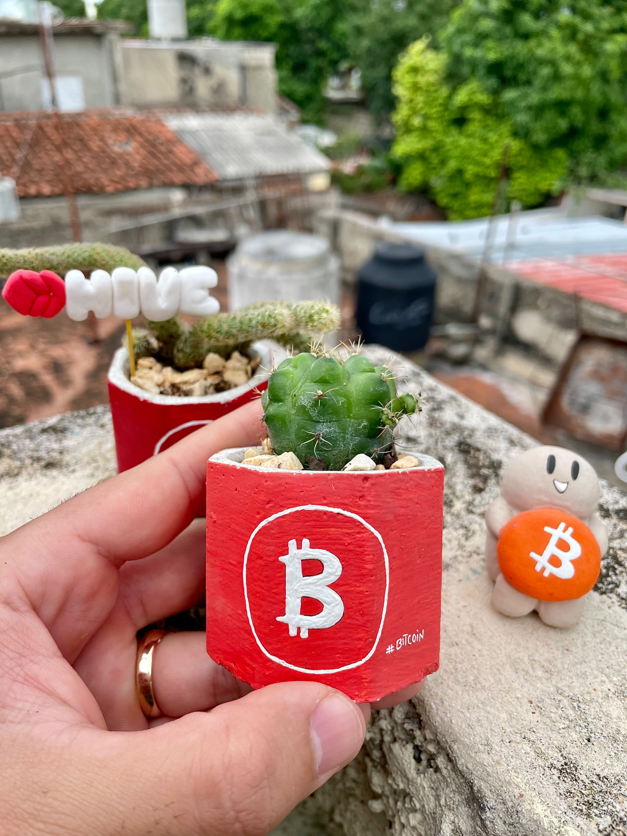 $1