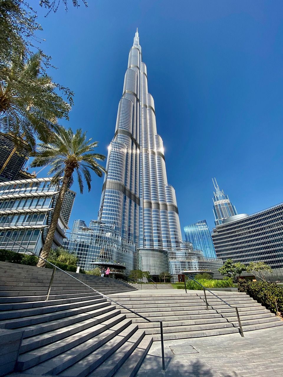 burj-khalifa-6933855_1280.jpg