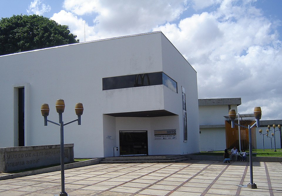 960px-Jesús_Soto_Museum_of_Modern_Art_facade.jpg