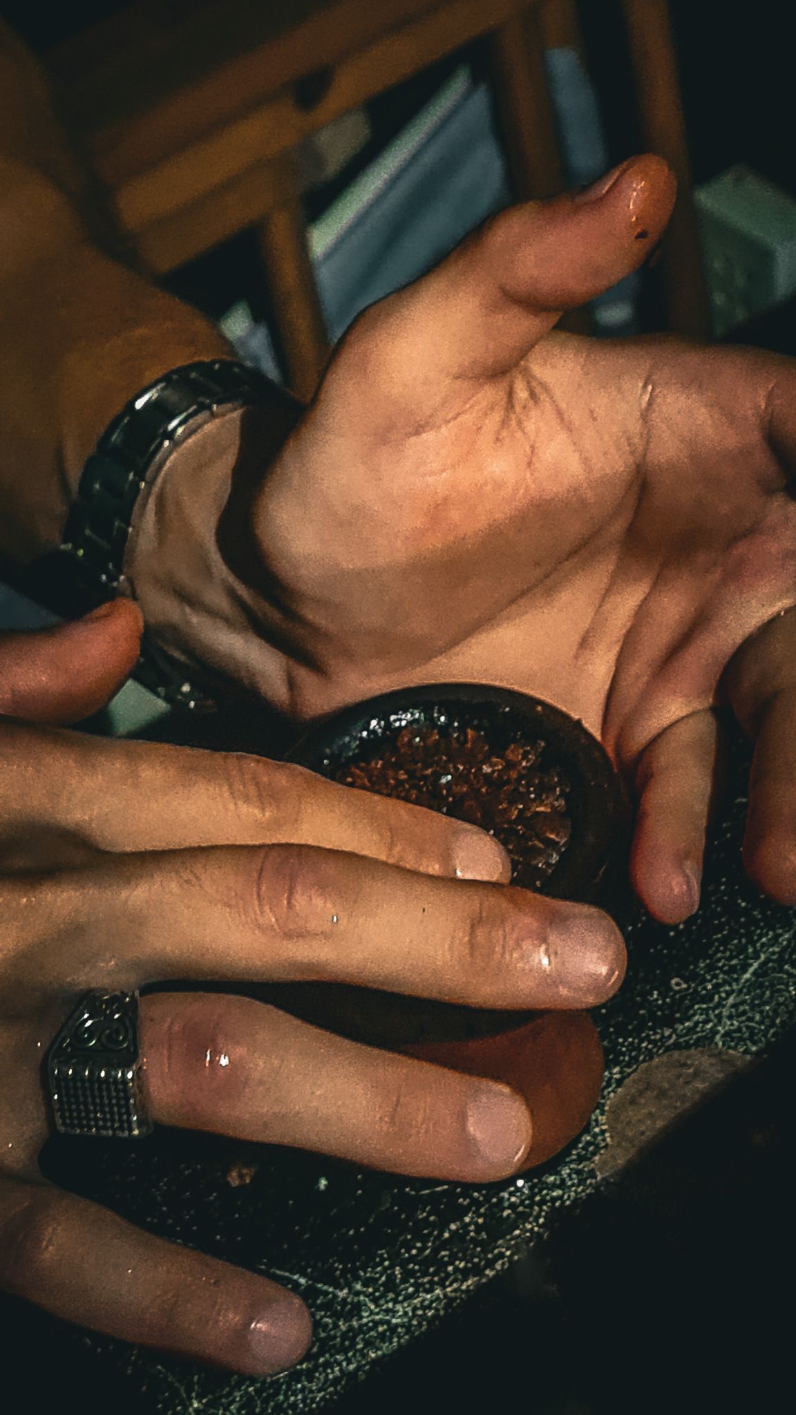 Shisha Hands