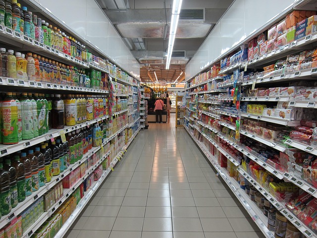 grocery-store-2619380_640.jpg
