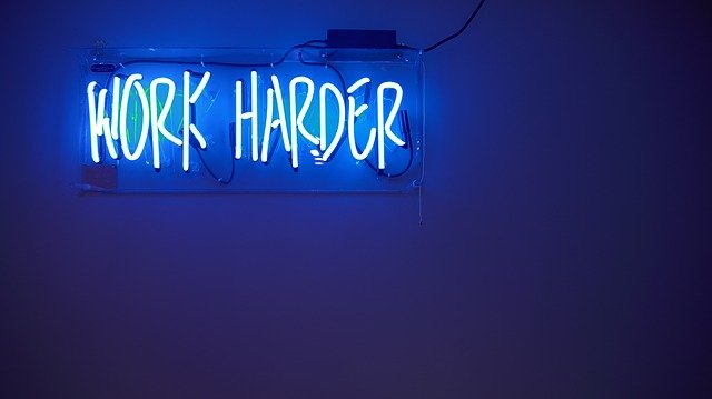 work-harder-1845901_640.jpg