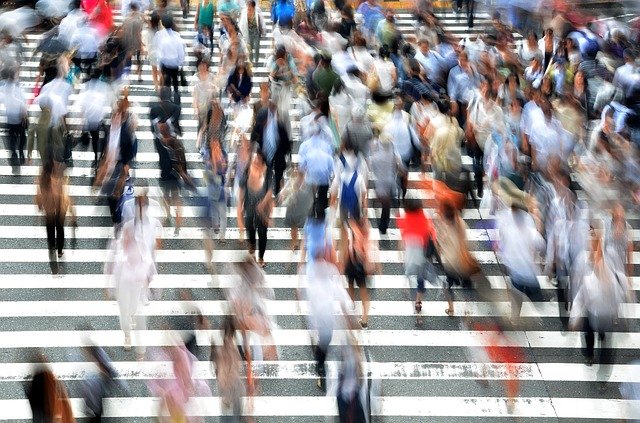 pedestrians400811_640.jpg