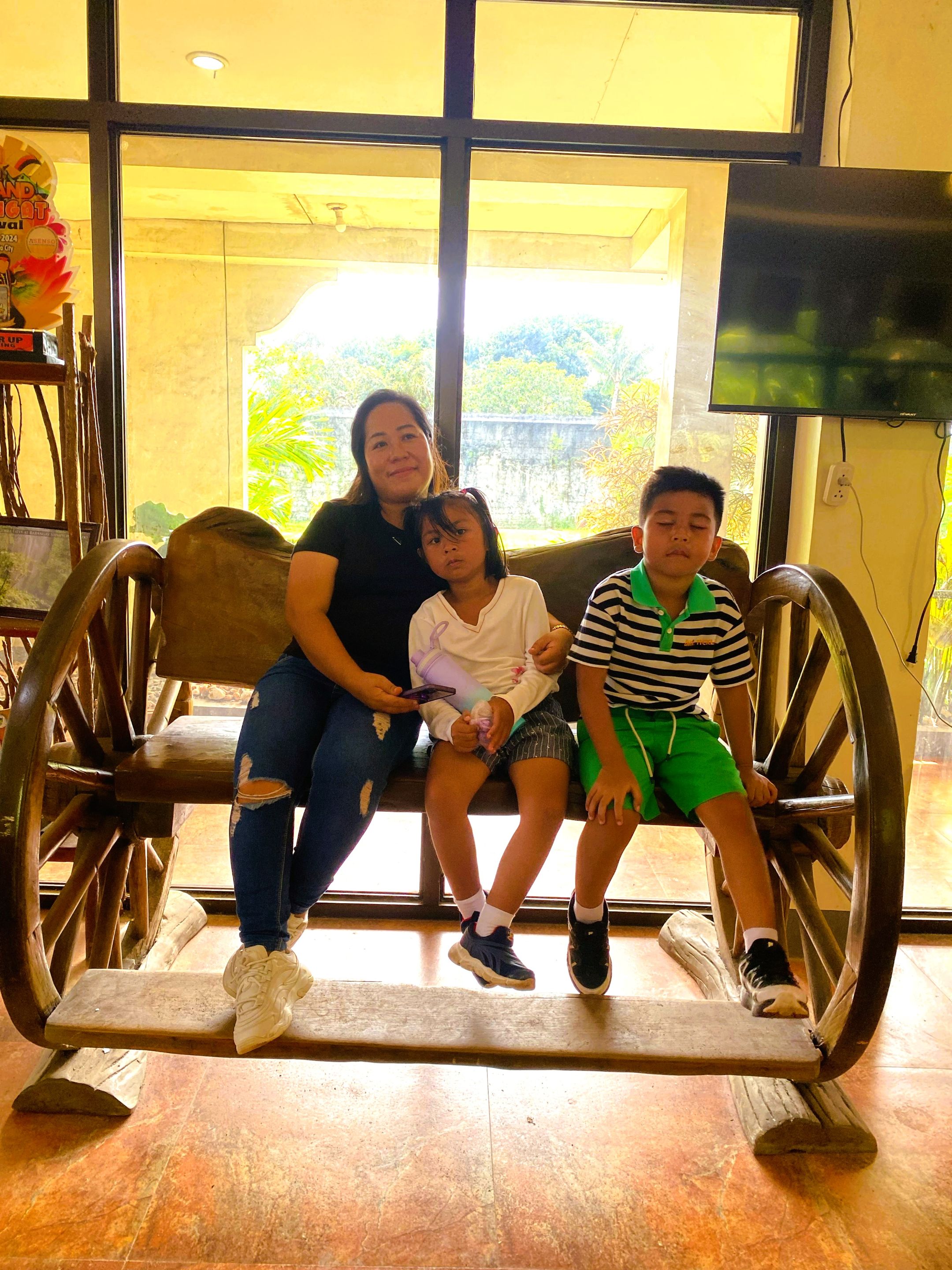 dc908212-7a20-4883-b485-3505d763ffc0.jpg