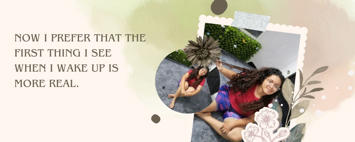 Peach Pink Femme Florals Photo Collage Twitch Banner_20251029_103900_0000.jpg