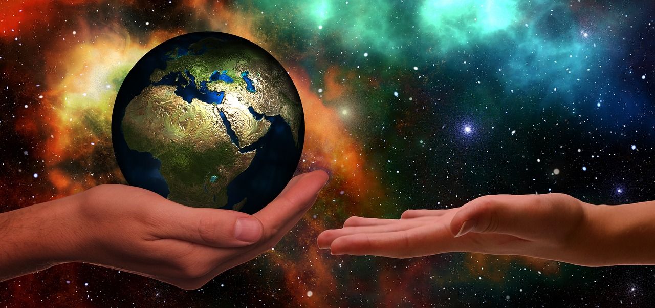 hands-4086542_1280.jpg
