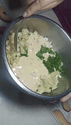 db708f06-4cbf-4d65-b75e-46abc8817610-min.gif