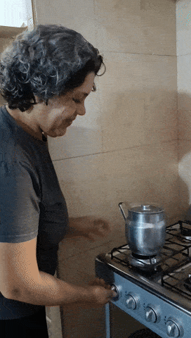 2849a325-a0ac-4bc0-b56a-e70e97fbfffc-min.gif