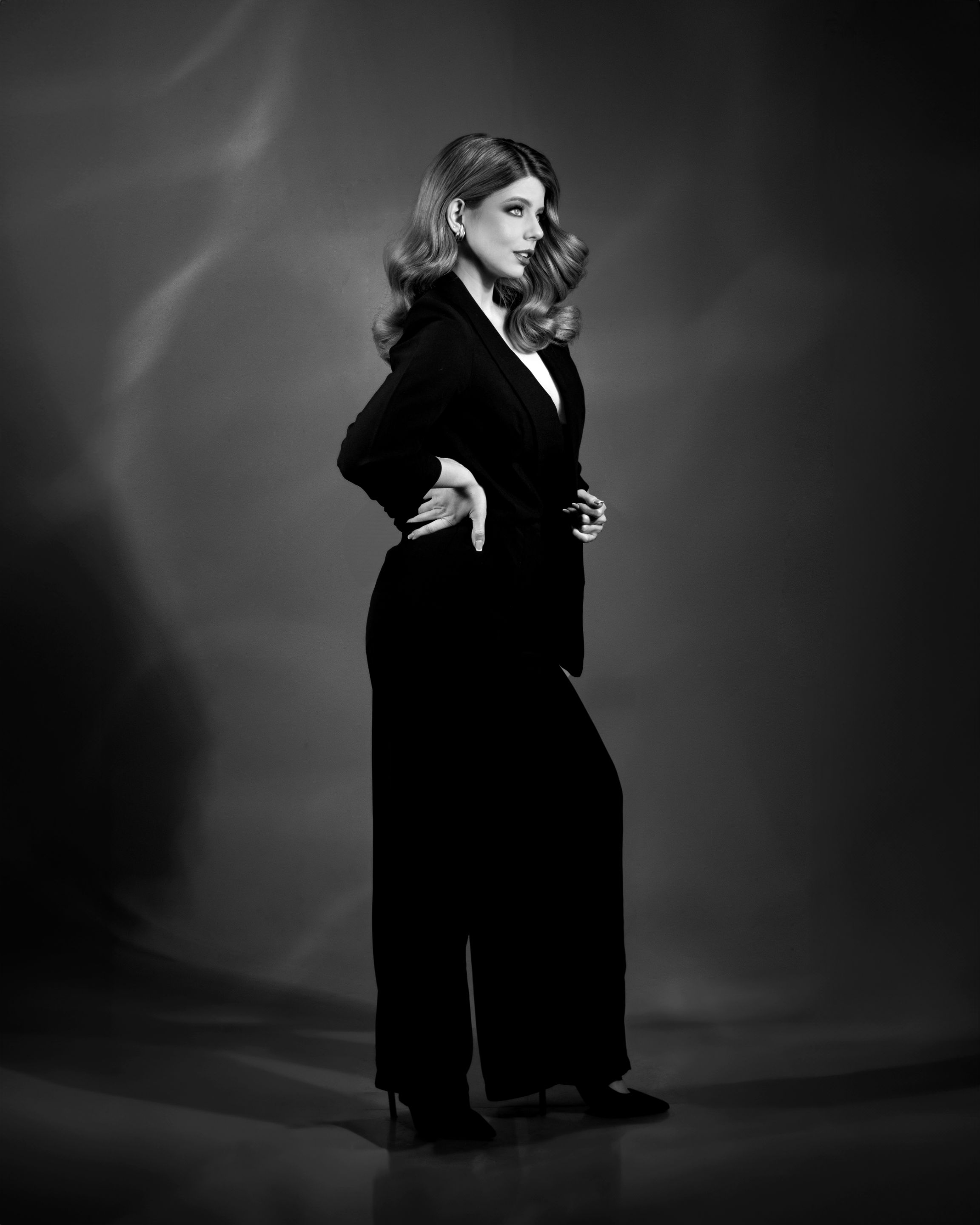 Anna Gonzalez (2).jpg