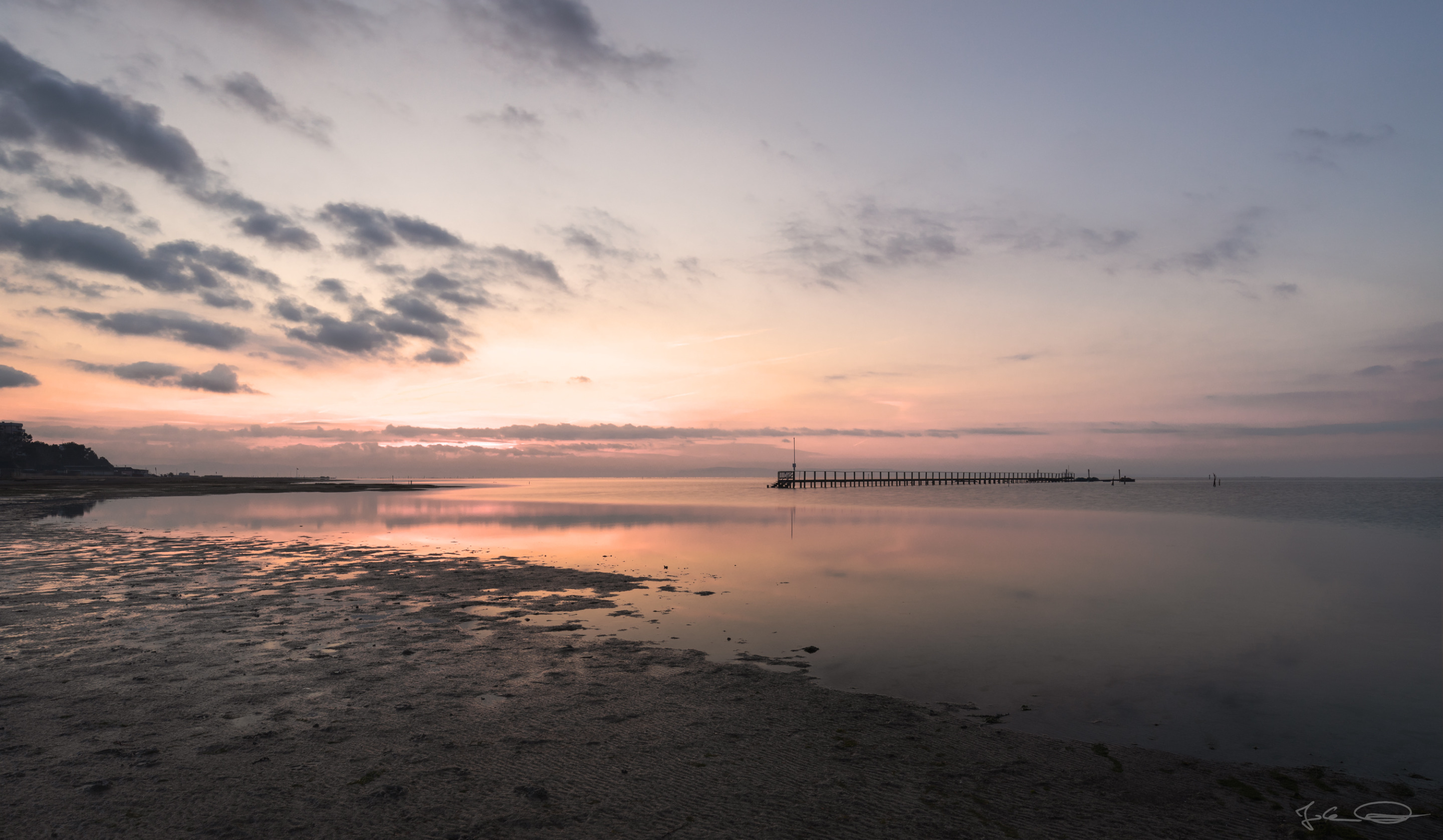 hive: beach sunrise walk grado, italy