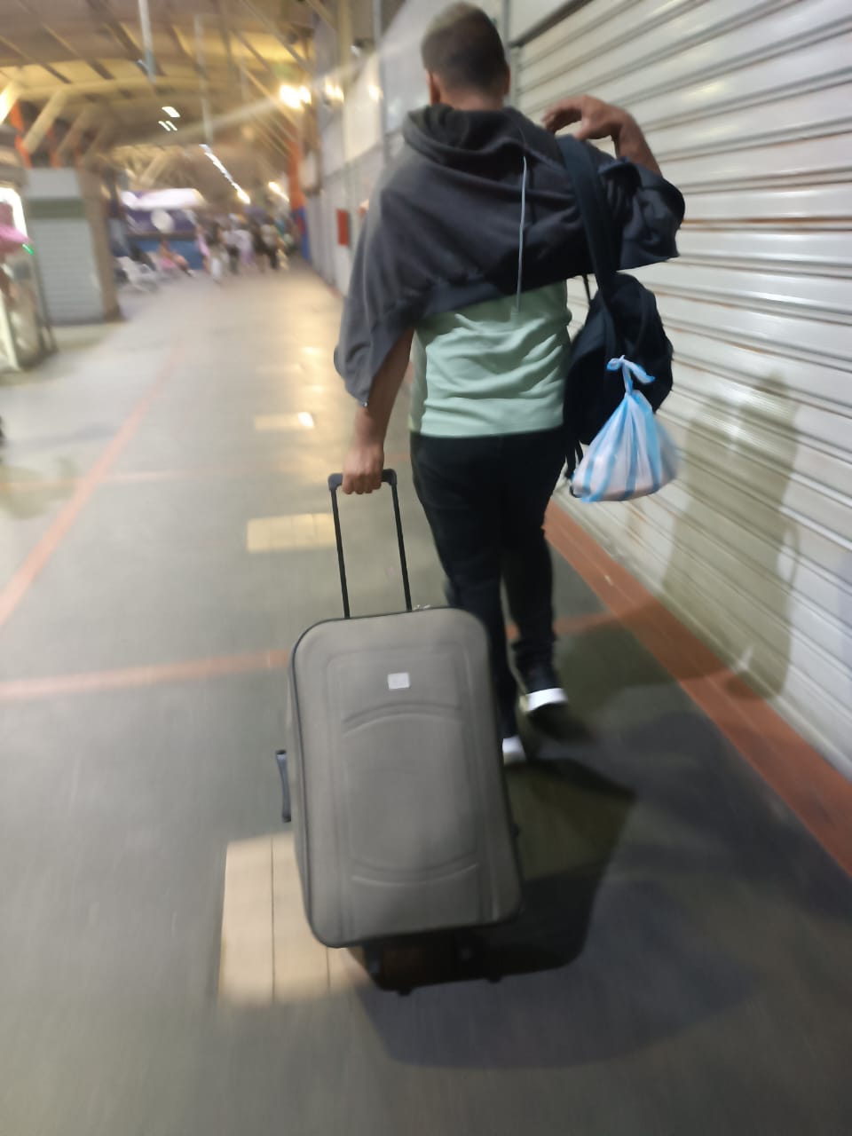 1001351911.jpg