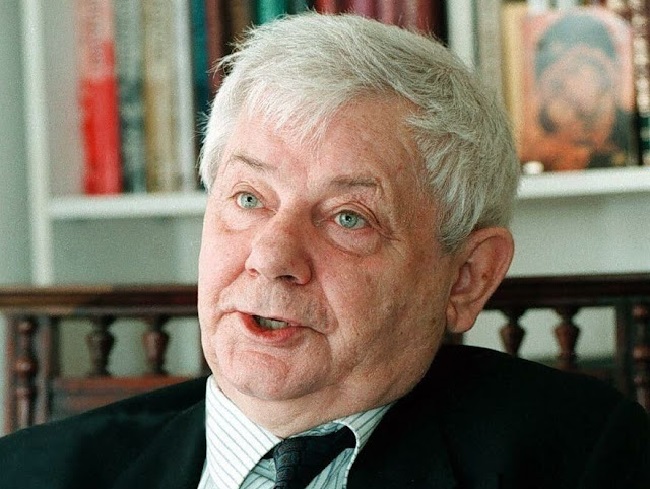 Zbigniew Herbert.jpg