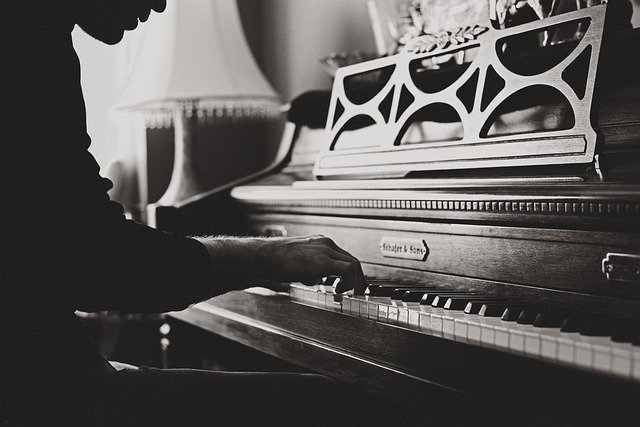 piano1846719_640.jpg